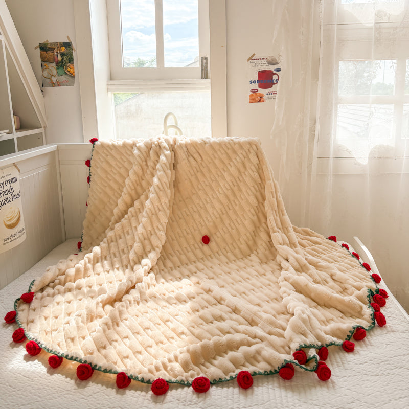 A Plush Blanket That Can Be Used in Various Settings Such As The Living Room, Bedroom, Office, Or Outdoors. It'S Also Suitable for Car Use And Can Be a Rose Bouquet Blanket, Making It an Ideal Gift for Valentine'S Day