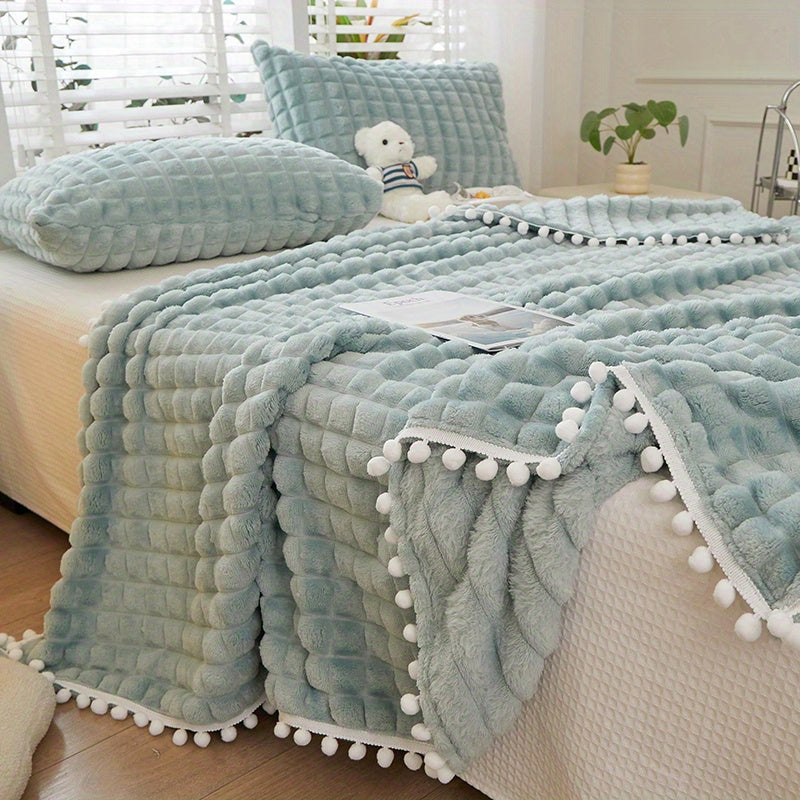 High-grade Solid Color Checkered Blanket, Tassel Ball Decorative Blanket, Suitable for Bedroom Blanket, Sofa Blanket. A Variety of Sizes Are Available, a Good Choice for Holiday Gifts