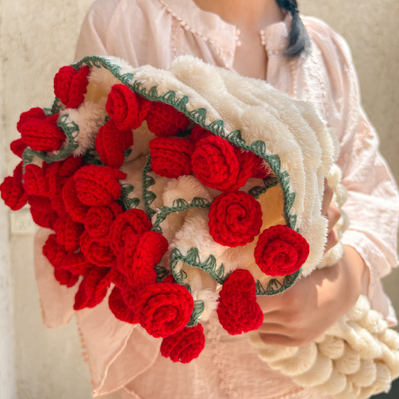 A Plush Blanket That Can Be Used in Various Settings Such As The Living Room, Bedroom, Office, Or Outdoors. It'S Also Suitable for Car Use And Can Be a Rose Bouquet Blanket, Making It an Ideal Gift for Valentine'S Day
