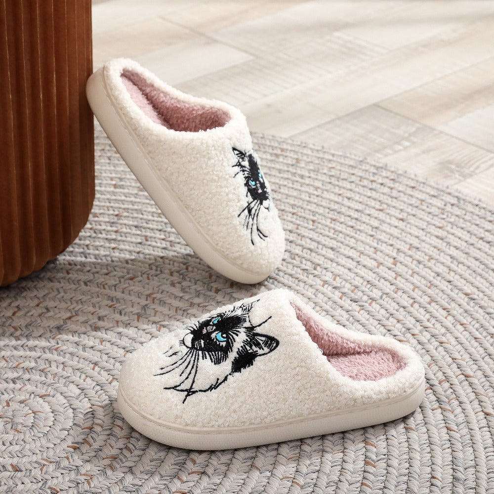 A Pair of Ladies Color Matching Simple Fashion Casual New Black Cat Embroidered Anti-slip Warm Slippers in Autumn and Winter., Women Shoes